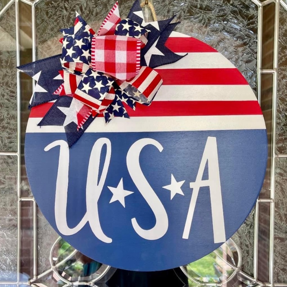 USA door wreath